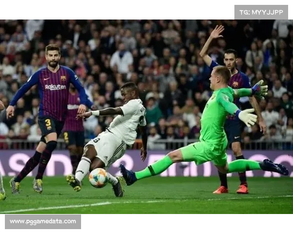 维尼修斯遭主场嘘声，私下表示不愿在不欢迎之地踢球